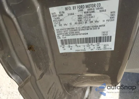 2006 Ford F-150 Xlt из США, поврежденный, VIN 1FTRW12W16FB74324